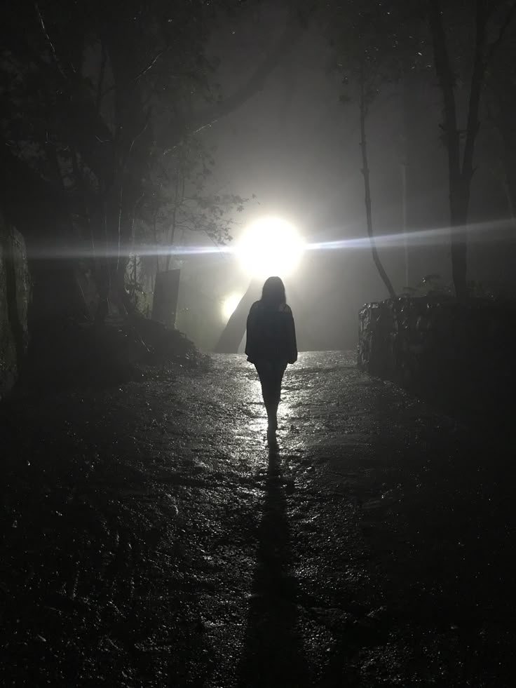 Dari Gelap Menuju Cahaya